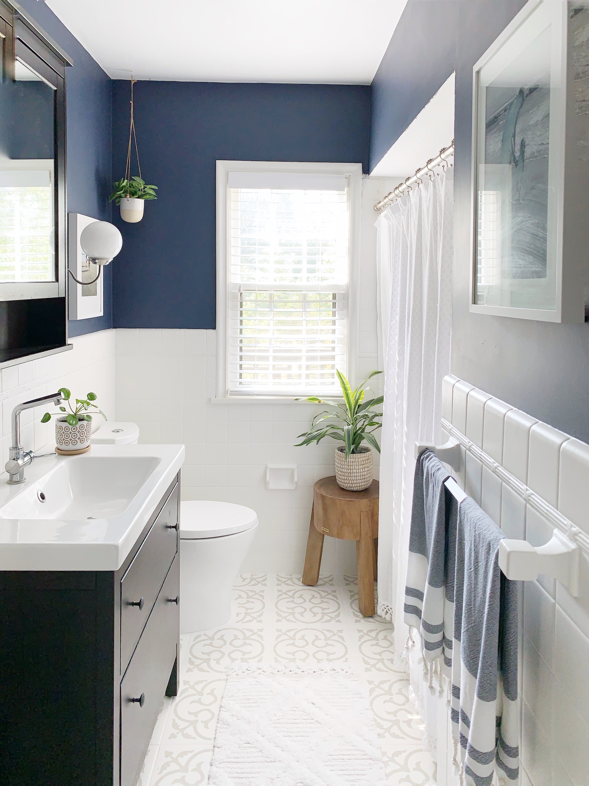 painted bathroom tiles before and after